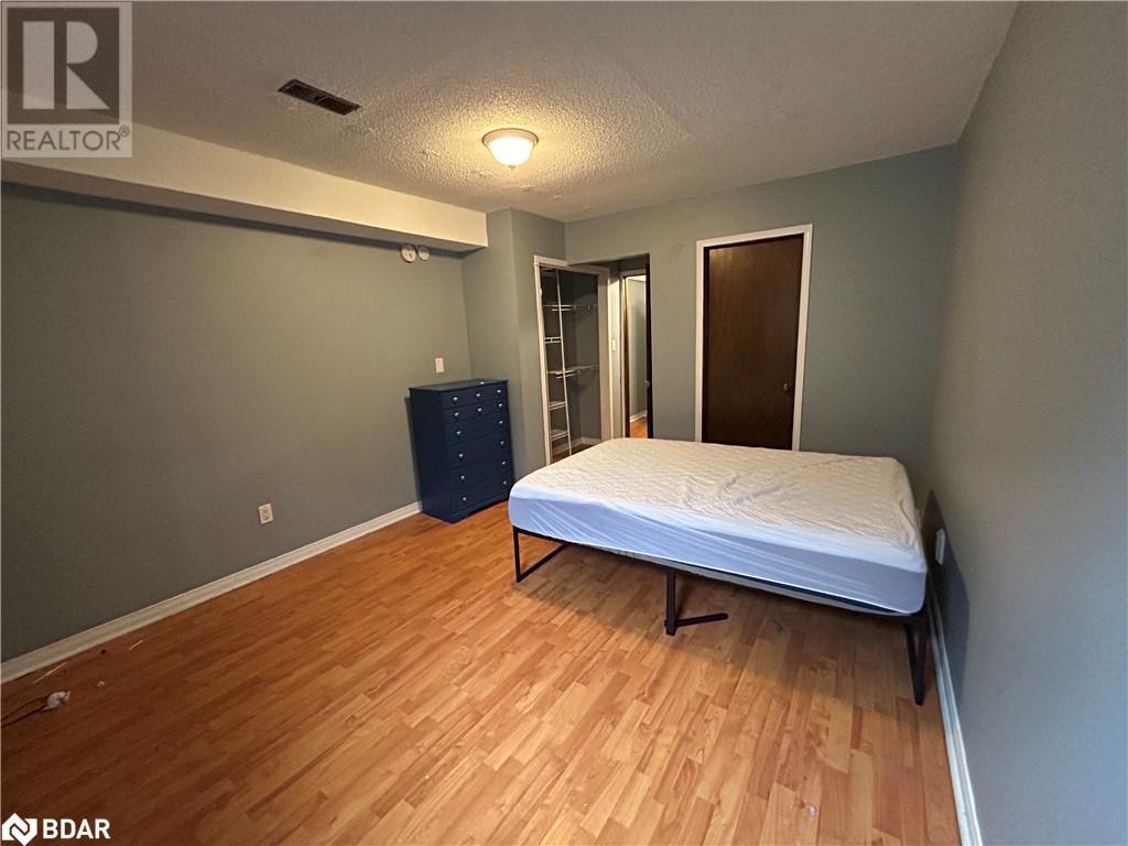 3 Baxter Crescent Unit# Bedroom 5, Thorold, Ontario  L2V 4S1 - Photo 4 - 40555809