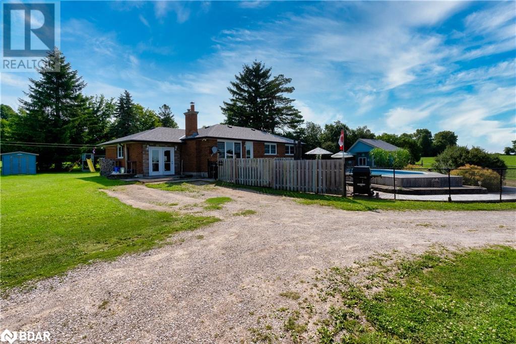 1370 1 Line N, Oro-Medonte, Ontario  L0L 2L0 - Photo 2 - 40582310