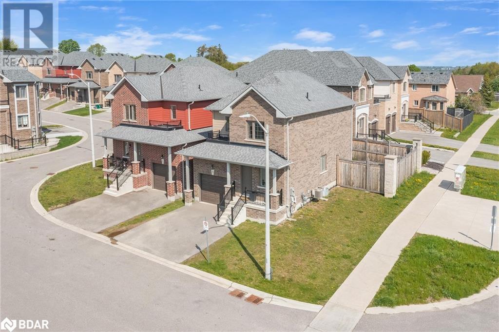 49 Bedford Estates Crescent, Barrie, Ontario  L4N 9K5 - Photo 2 - 40600351