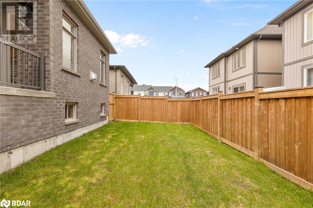 61 Olympic Gate, Barrie, Ontario  L9J 0B1 - Photo 26 - 40607732