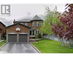 3 STROUD Place, barrie, Ontario