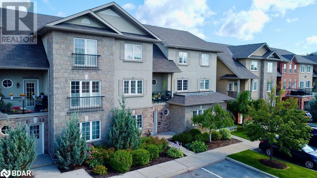 53 FERNDALE Drive S Unit# 11, barrie, Ontario