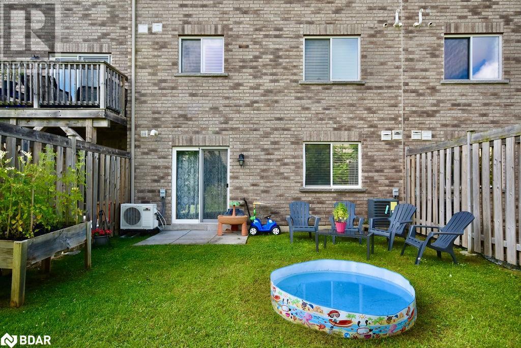 53 Ferndale Drive S Unit# 11, Barrie, Ontario  L4N 5W9 - Photo 22 - 40651405