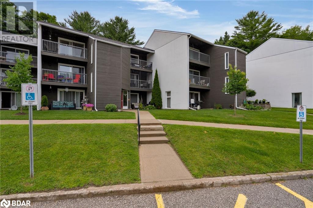 1102 Horseshoe Valley Road W Unit# 303, Horseshoe Valley, Ontario  L4M 4Y8 - Photo 1 - 40672970