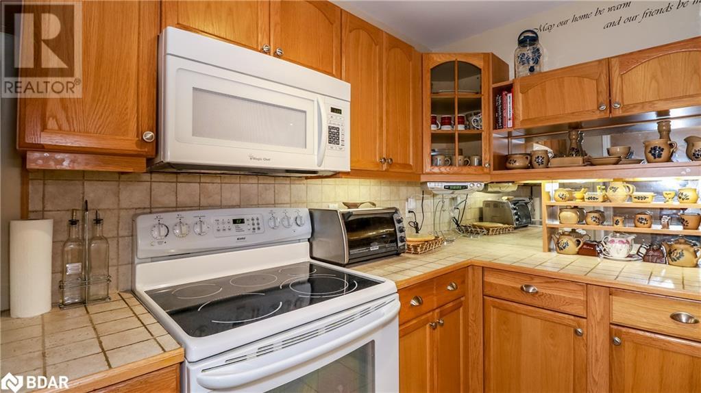 131 Clapperton Street Unit# 305, Barrie, Ontario  L4M 3G3 - Photo 7 - 40673159