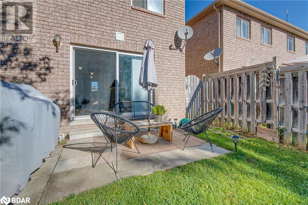 7 Mccausland Court, Barrie, Ontario  L4N 6C2 - Photo 27 - 40677303