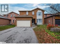 9 CUTHBERT Street, barrie, Ontario